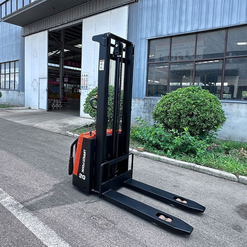 Vertical Electric Stacker Crane factory